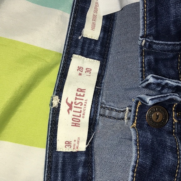 Hollister Jeans - Picture 6 of 6